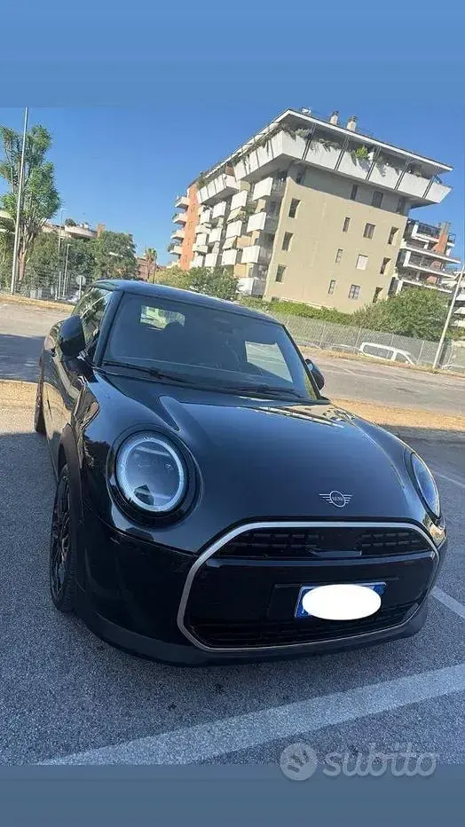 Usata Mini Cooper Coupé 122 CV (89 kW) 2024 Nero Coupé