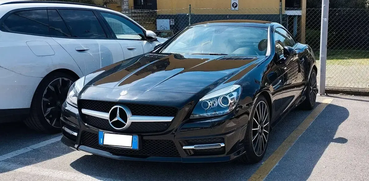 Usata Mercedes SLK200 Premium 184 CV (135 kW) 2011 Nero Cabrio