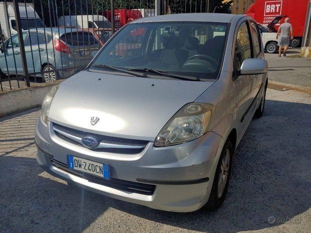 Subaru justy 2009