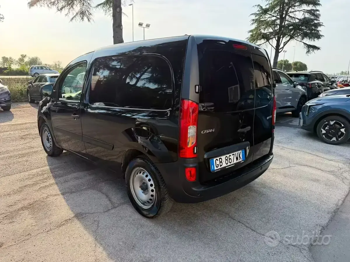 Usata Mercedes Citan 111 116 CV (85 kW) 2020 Nero Monovolume