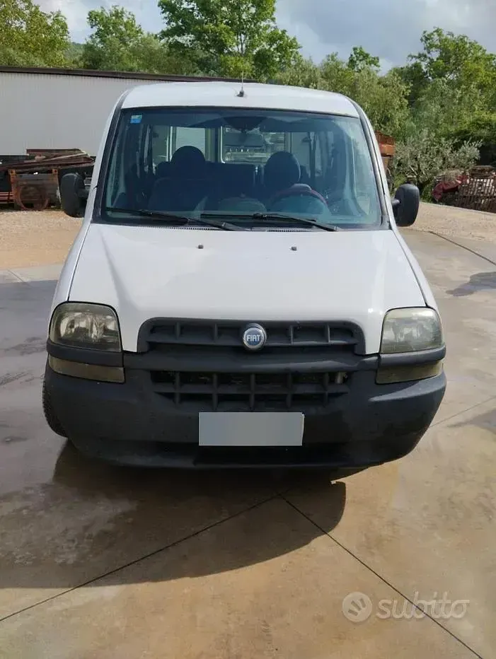 Usata Fiat Doblò 101 CV (74 kW) 2002 Bianco Monovolume