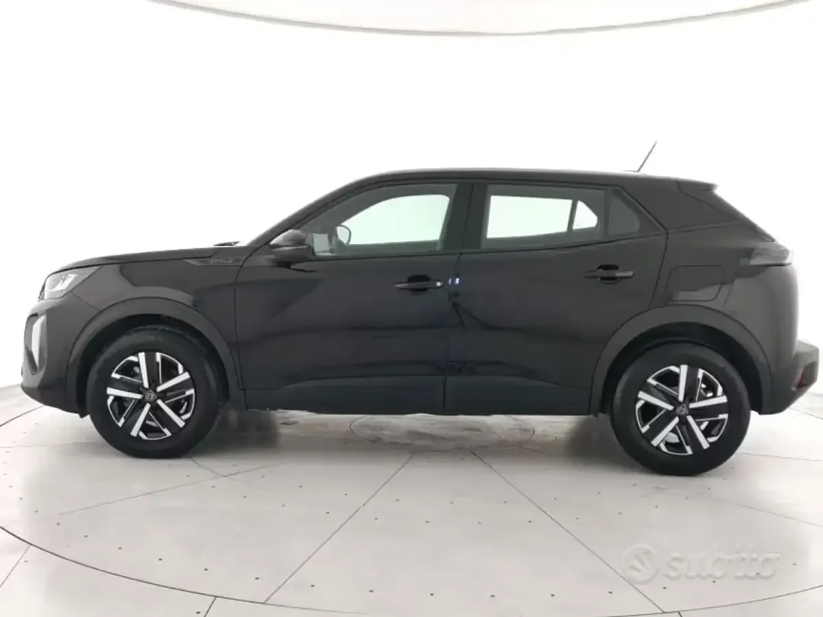 Usata Peugeot 2008 Style 136 CV (100 kW) 2025 Nero perla SUV
