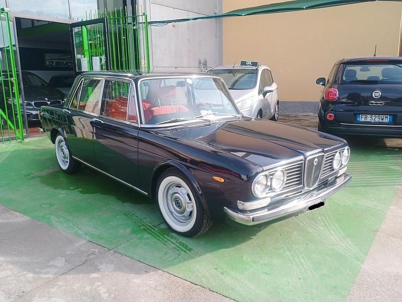 Usata Lancia 2000 1975 Blu Station wagon