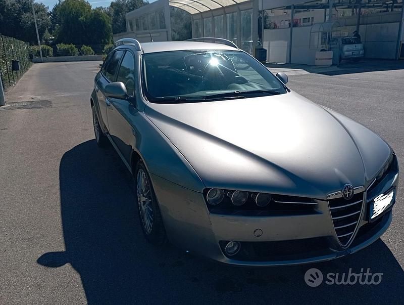 Usata Alfa Romeo 159 180 CV (132 kW) 2007 Grigio Station wagon
