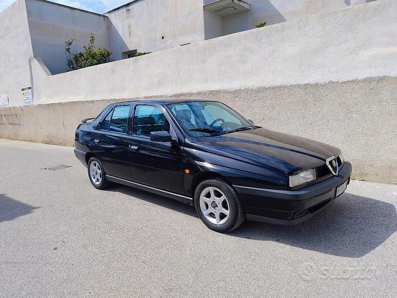 Usata Alfa Romeo 155 120 CV (88 kW) 1996 Nero Berlina