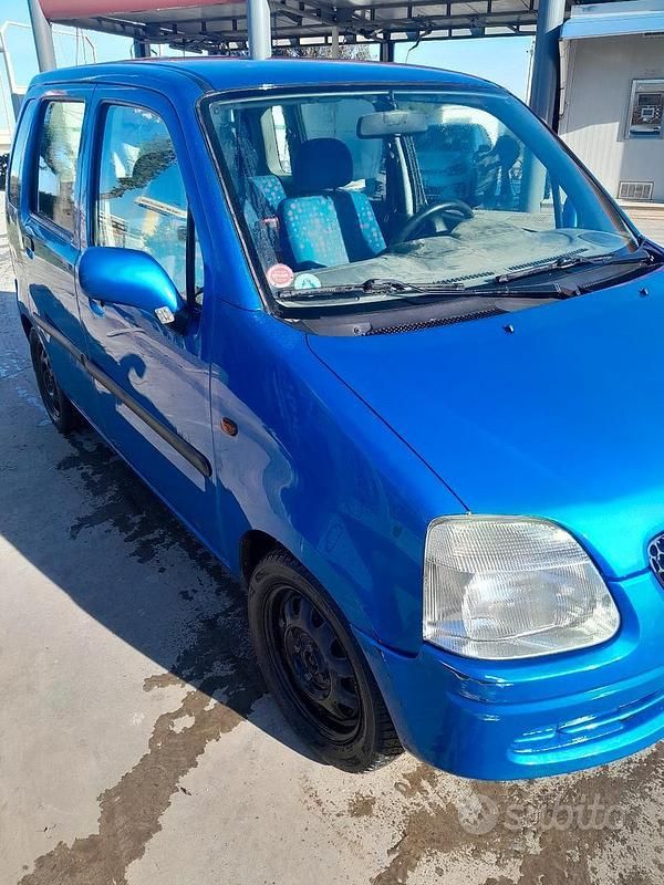 Usata Opel Agila 2000 Blu Monovolume