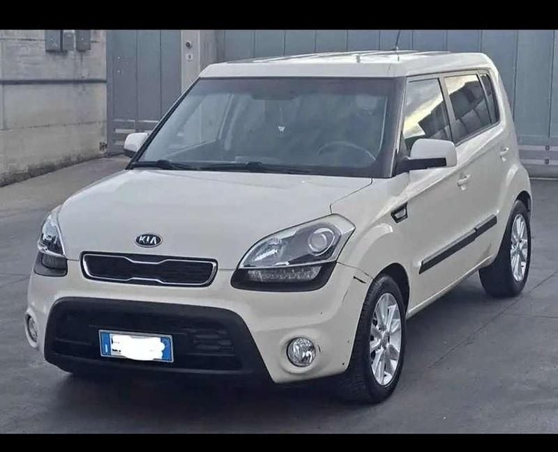 Beige Usata 2012 Kia Soul Active SUV | 5500 € (Super prezzo) - Immagine 1/4