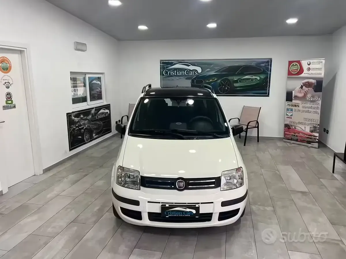 Usata Fiat Panda Emotion 60 CV (44 kW) 2008 Bianco Utilitaria