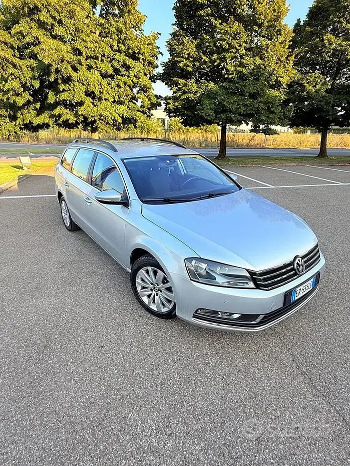Usata VW Passat Comfortline 140 CV (102 kW) 2013 Argento Station wagon