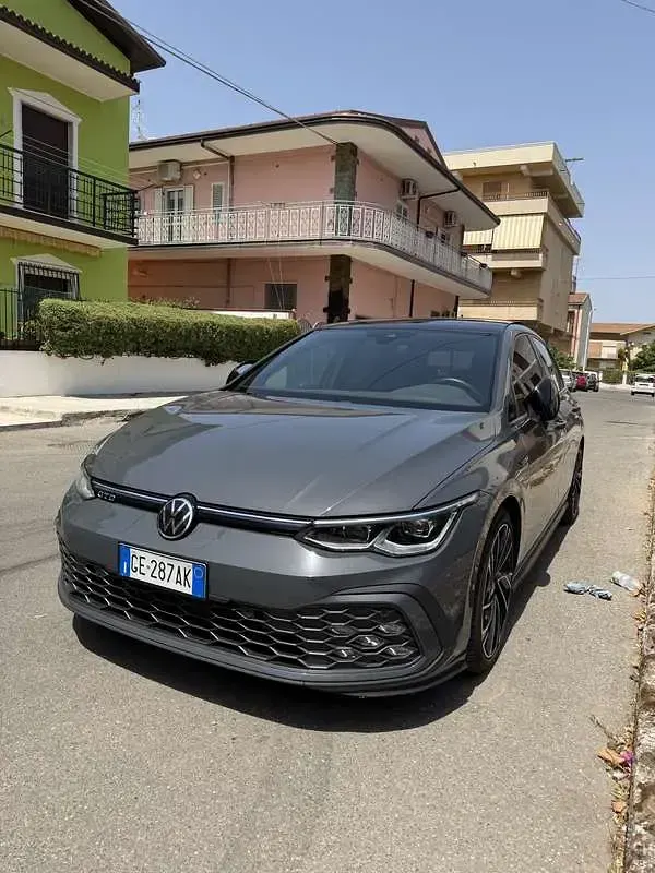 Usata VW Golf VIII GTD 200 CV (147 kW) 2021 Grigio Berlina