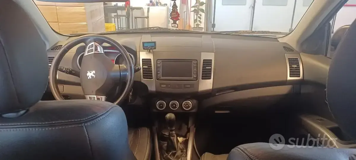 Usata Peugeot 4007 156 CV (114 kW) 2008 SUV