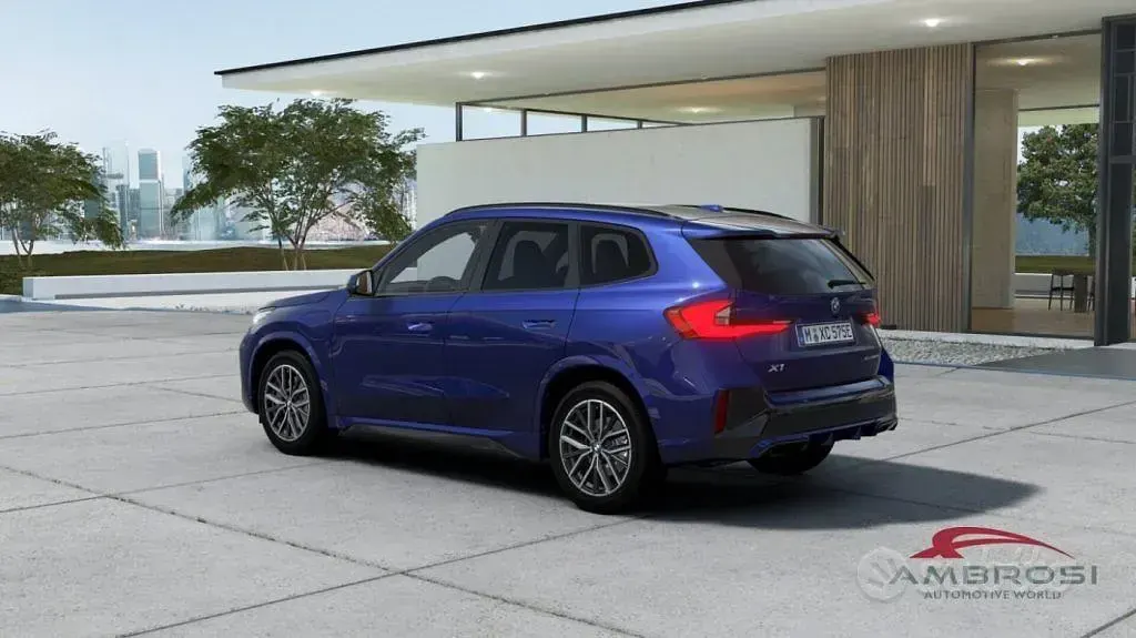 Nuova BMW X1 M Sport 245 CV (180 kW) 2026 Blu SUV