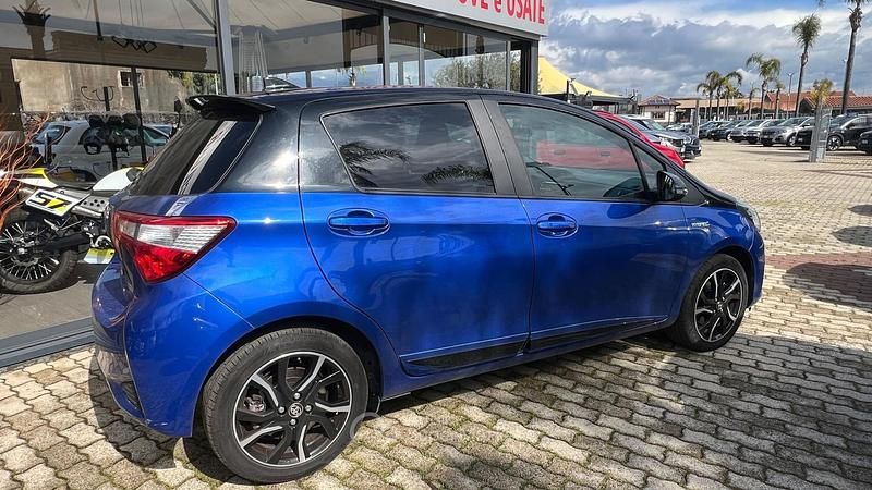 Usata Toyota Yaris 101 CV (74 kW) 2018 Berlina