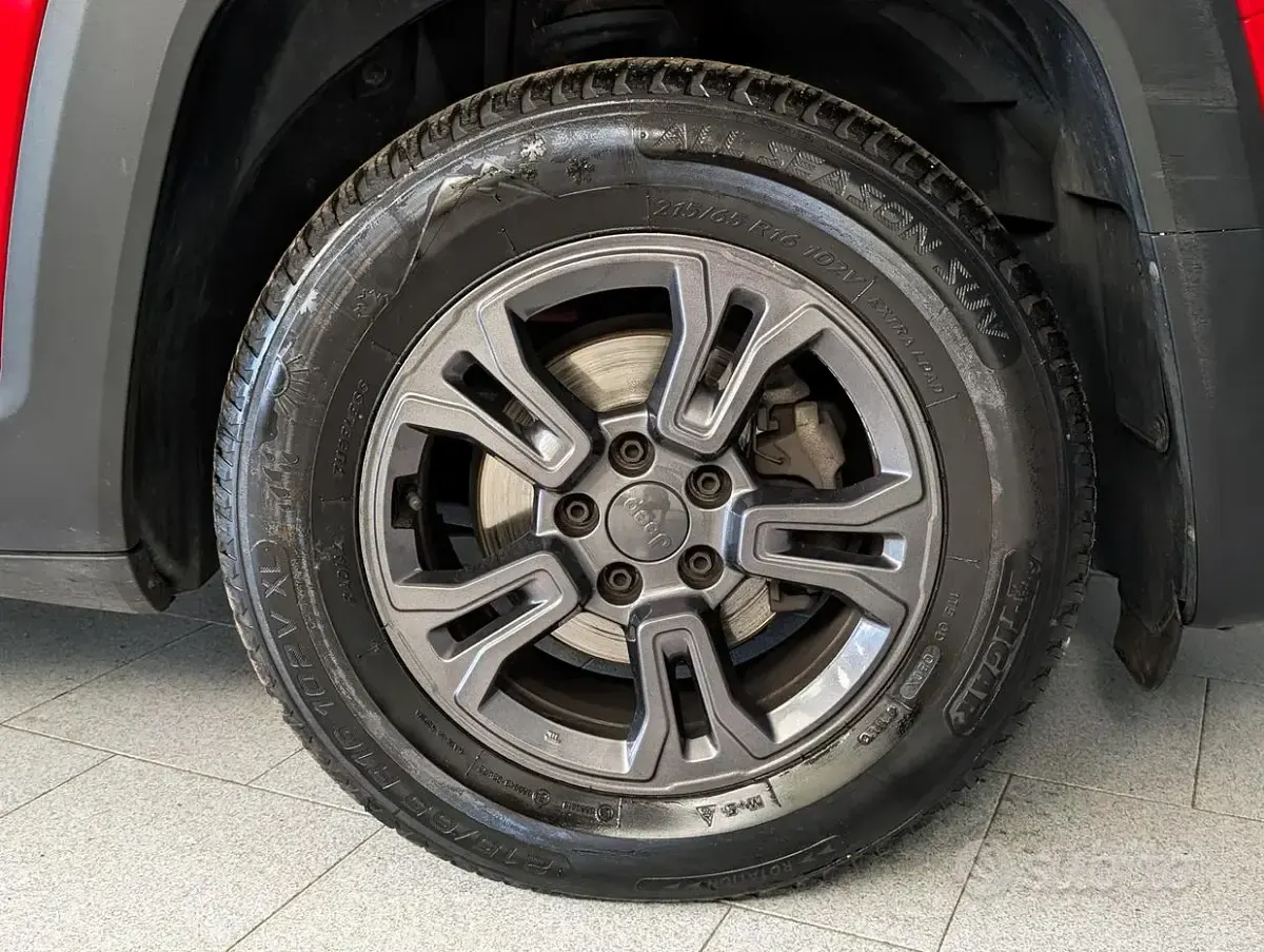 Usata Jeep Renegade Longitude 120 CV (88 kW) 2022 Rosso SUV