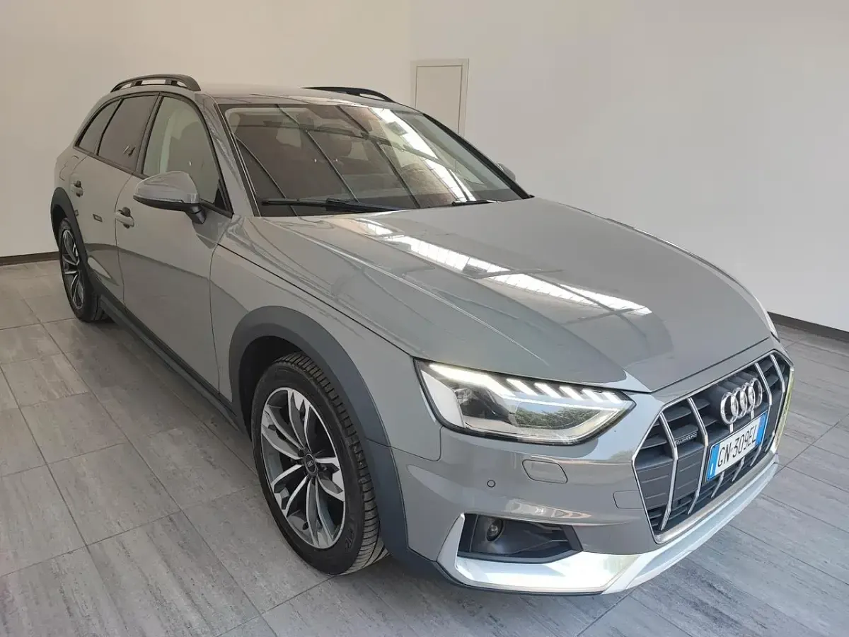 Usata Audi A4 Allroad 203 CV (149 kW) 2023 Grigio Station wagon
