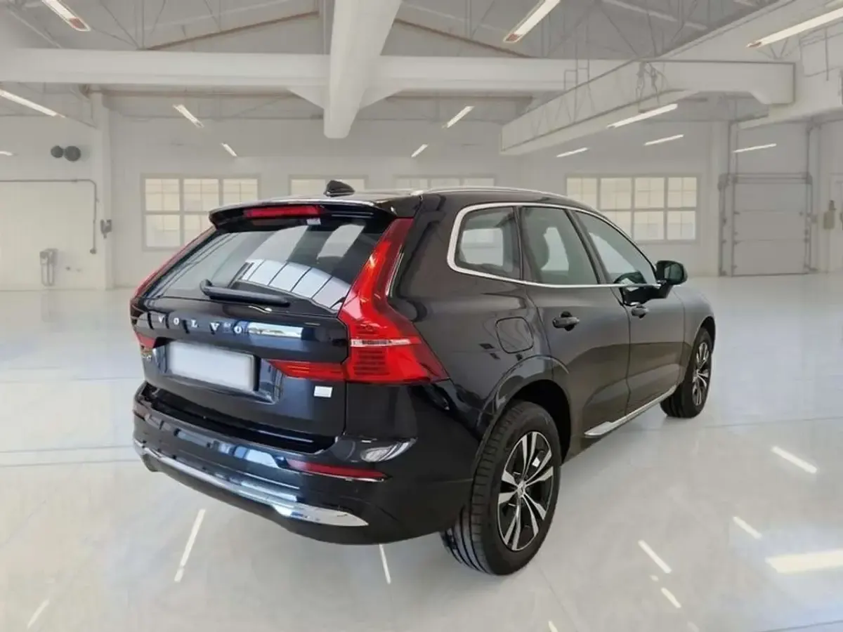 Usata Volvo XC60 Inscription 253 CV (186 kW) 2022 Nero SUV