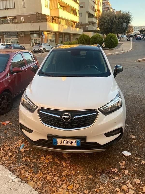 Bianco Usata 2017 Opel Mokka X SUV | 11.500 € (Ottimo prezzo) - Immagine 1/4