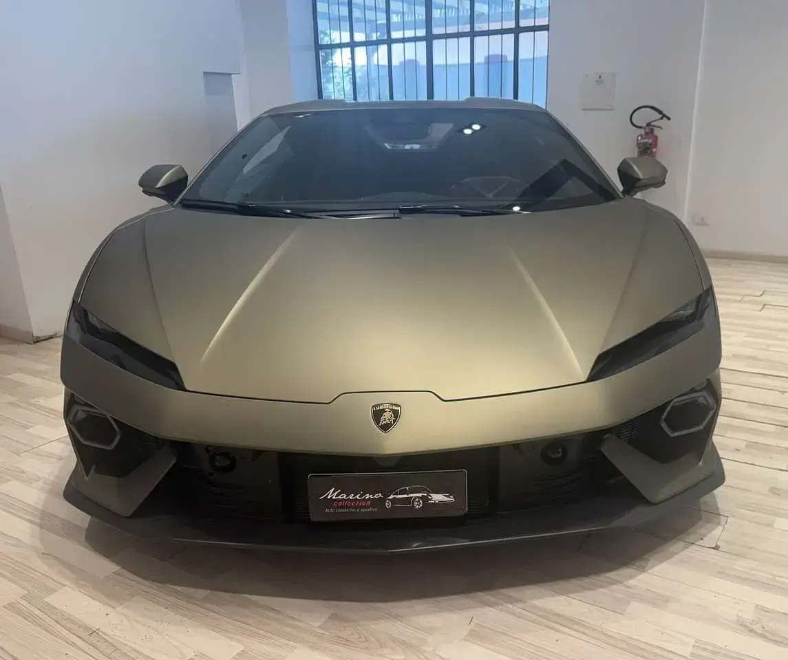 Nuova Lamborghini Temerario 799 CV (587 kW) 2026 Verde gea Coupé