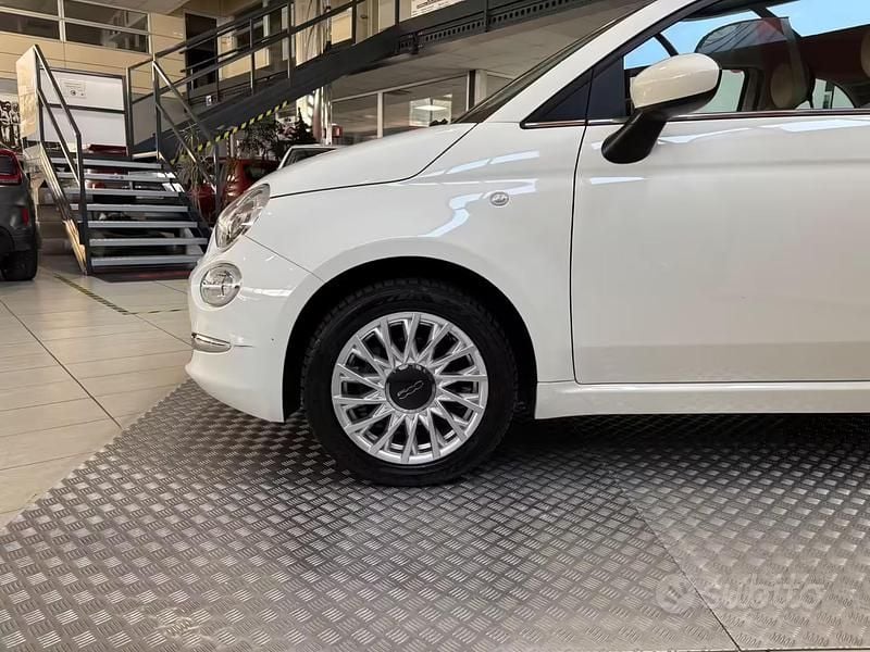 Usata Fiat 500 Lounge 69 CV (50 kW) 2019 Bianco Utilitaria