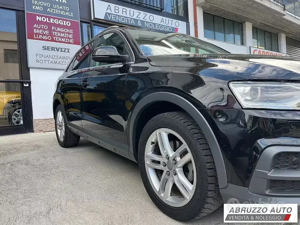 Begagnad Audi Q3 Design 151 HK (111 kW) 2015 Svart SUV
