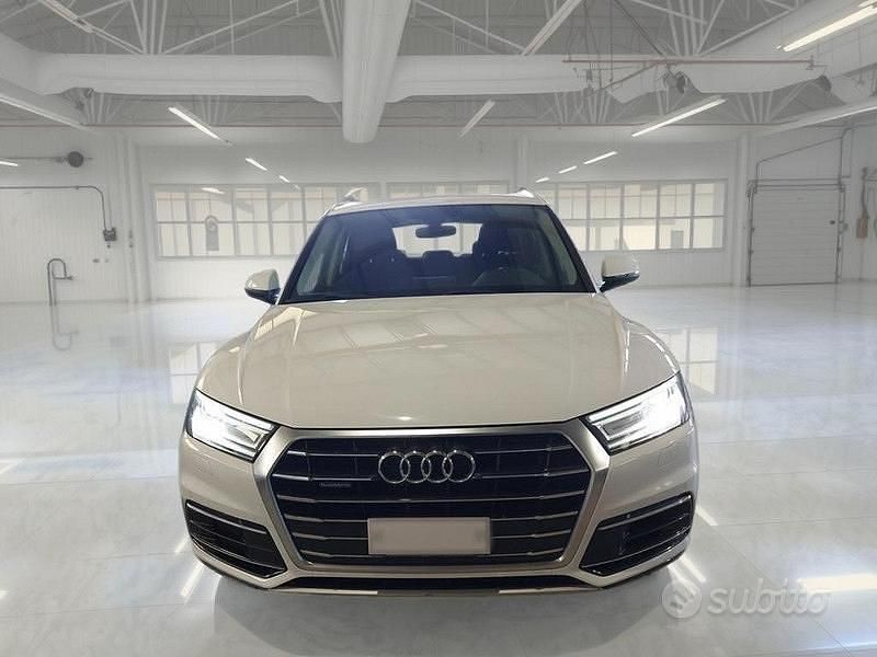 Usata Audi Q5 Business 163 CV (119 kW) 2020 Bianco SUV