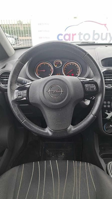 Usata Opel Corsa 75 CV (55 kW) 2011 Blu Utilitaria