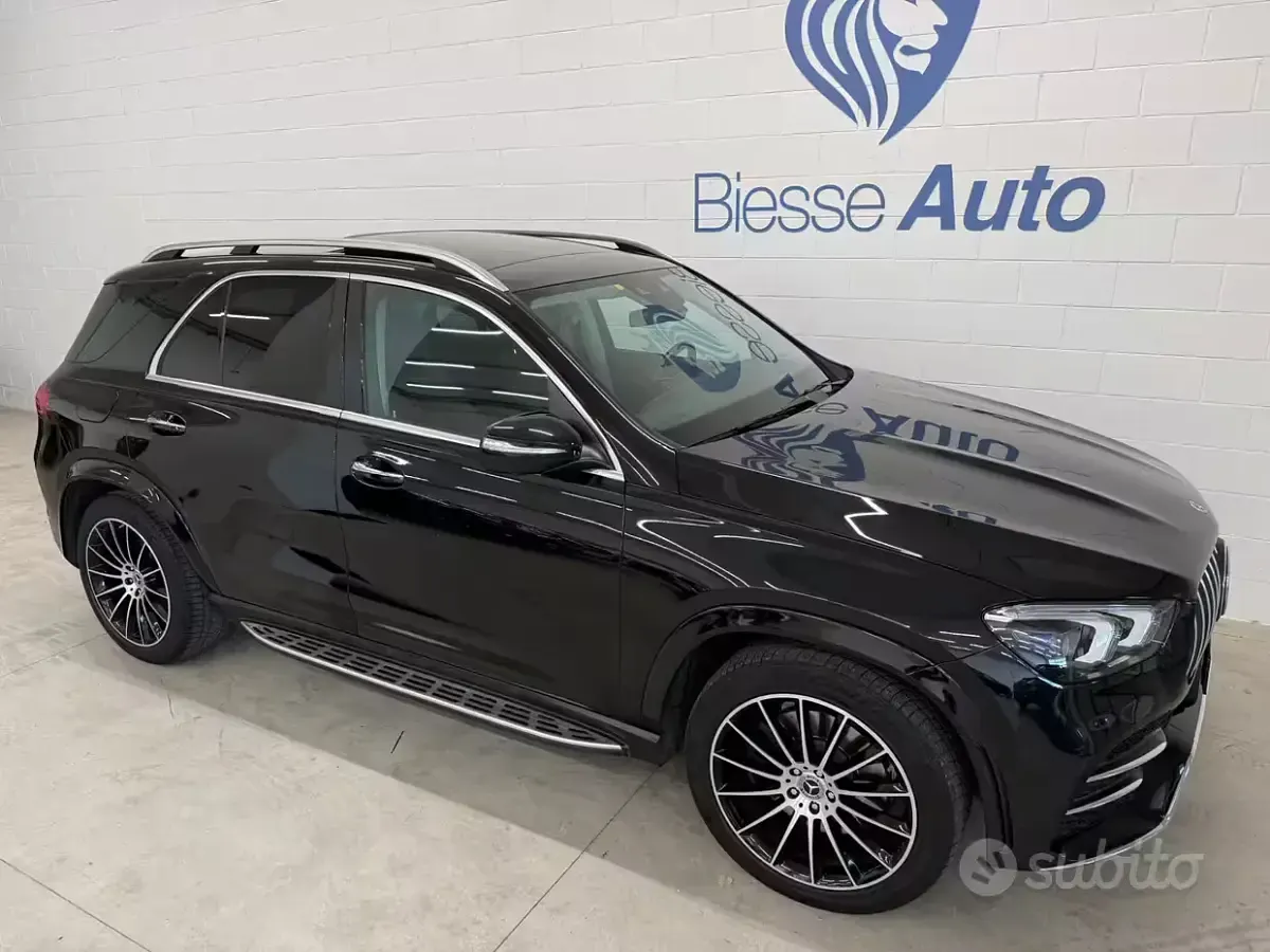 Usata Mercedes GLE400 AMG Line Premium Plus 330 CV (242 kW) 2022 Nero SUV