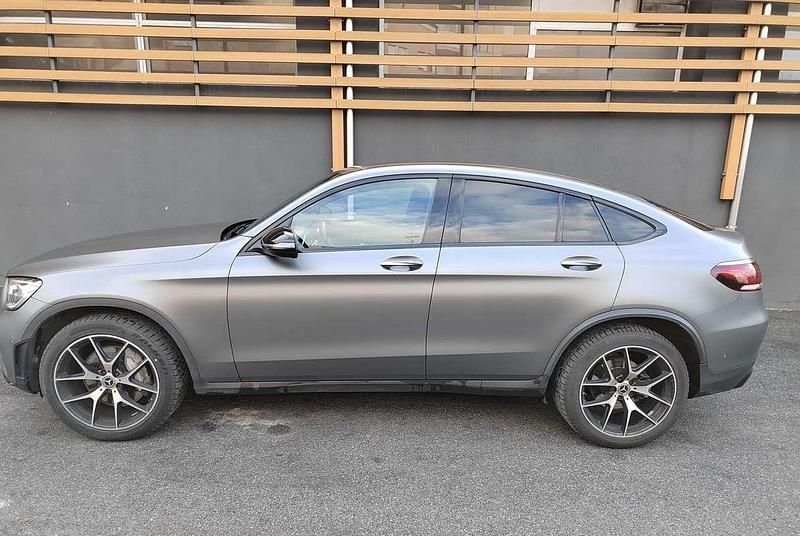 Usata Mercedes GLC300 Premium Plus 245 CV (180 kW) 2020 SUV