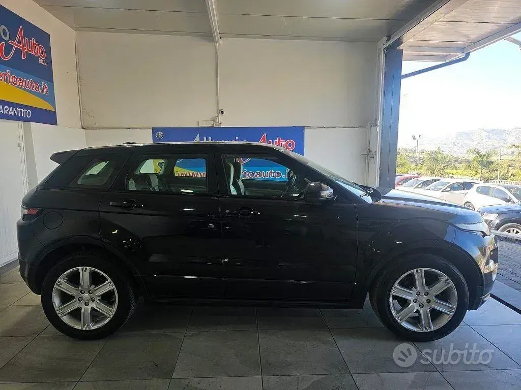 Usata Land Rover Range Rover evoque Dynamic 150 CV (110 kW) 2015 Nero SUV