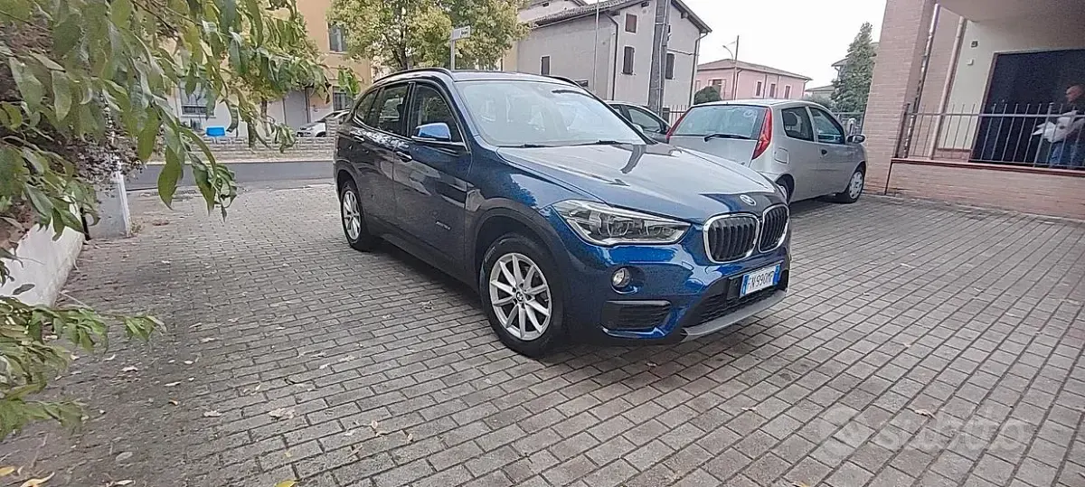 Usata BMW X1 Comfort Edition 150 CV (110 kW) 2018 Blu SUV