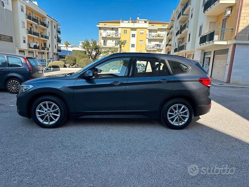 Usata BMW X1 Advantage 150 CV (110 kW) 2021 Grigio SUV