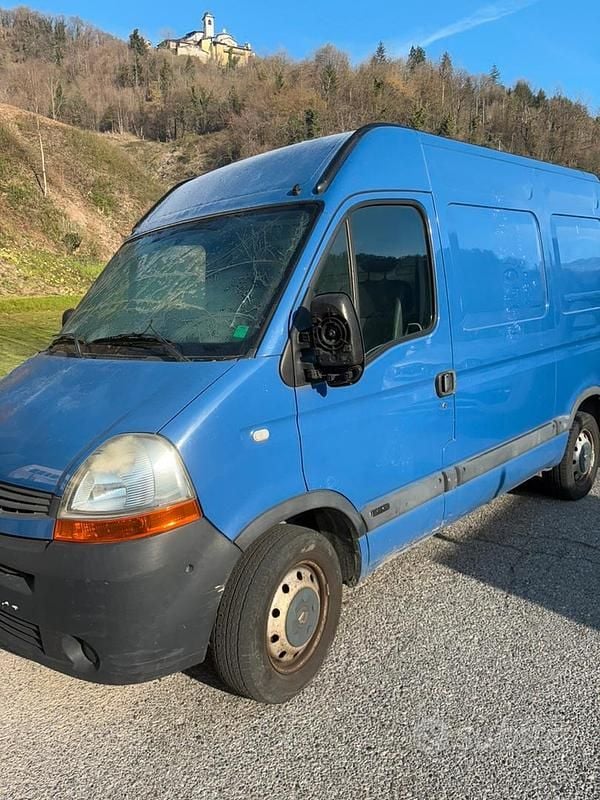 Begagnad Renault Master 2010 Sedan