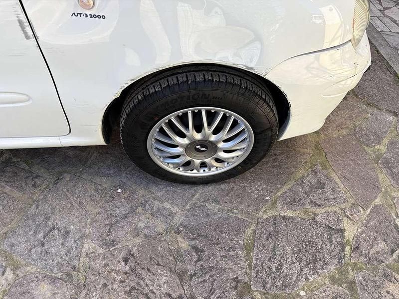 Usata Fiat 600 Active 54 CV (39 kW) 2007 Bianco Utilitaria