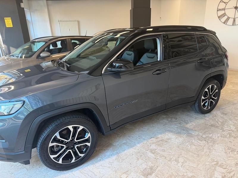Usata Jeep Compass Limited 131 CV (96 kW) 2022 Grigio SUV
