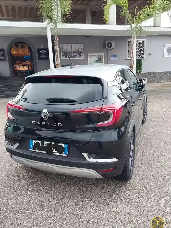 Usata Renault Captur 101 CV (74 kW) 2021 SUV