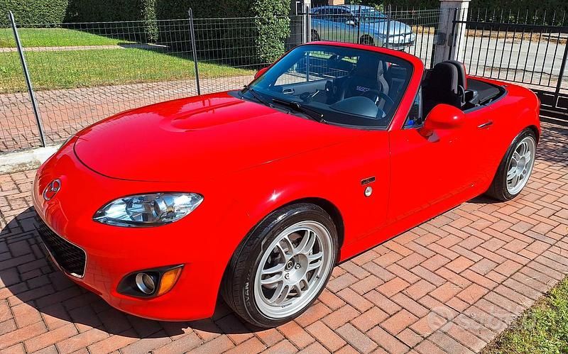 Rosso Usata 2011 Mazda MX5 20th Anniversary Cabrio | 13.500 € - Immagine 1/4