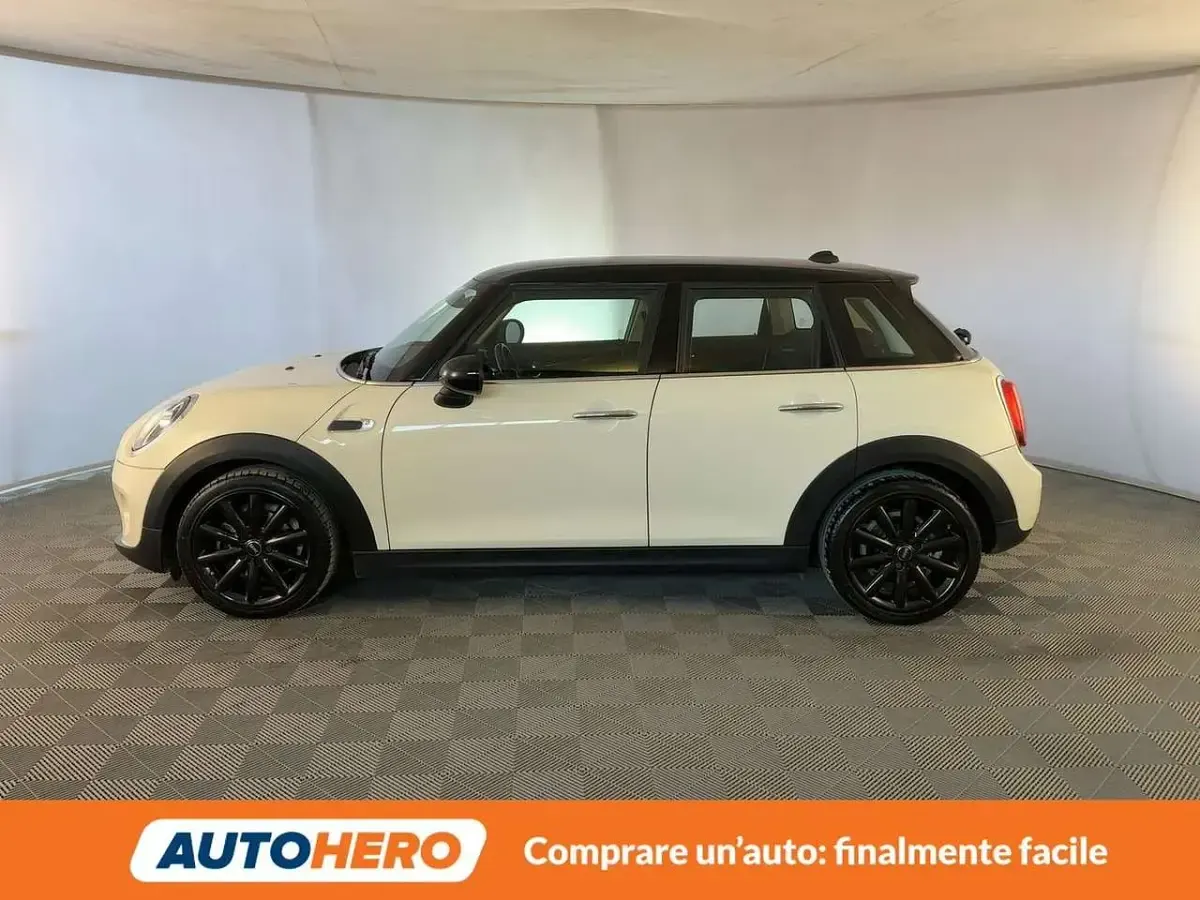 Usata Mini Cooper D 116 CV (85 kW) 2020 Bianco Utilitaria