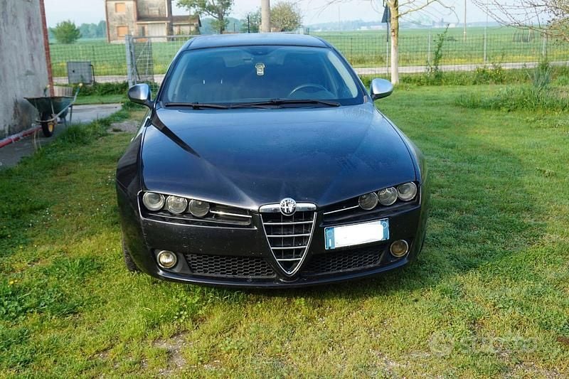 Usata Alfa Romeo 159 170 CV (125 kW) 2009 Nero Station wagon