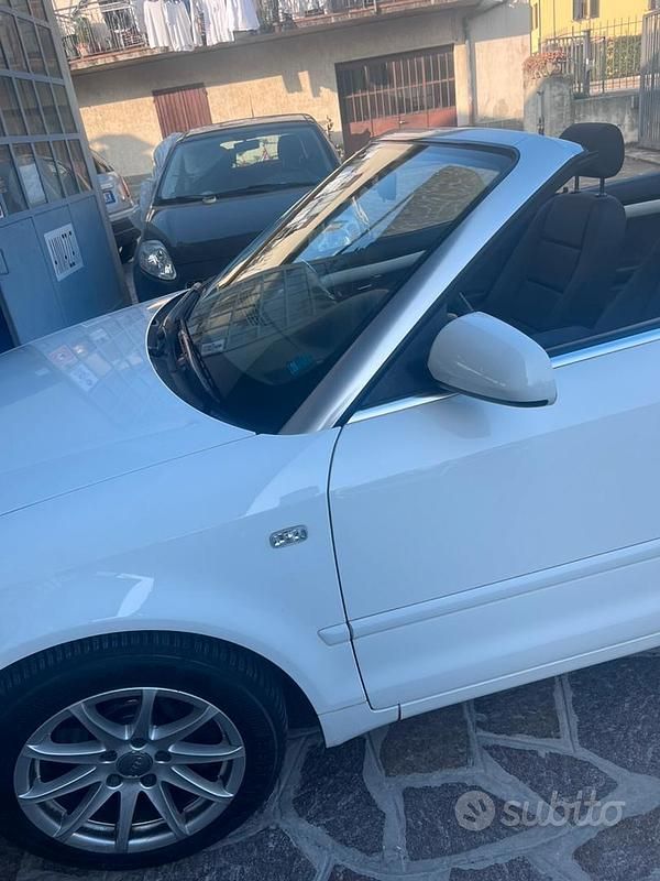 Usata Audi Cabriolet 2006 Bianco Cabrio