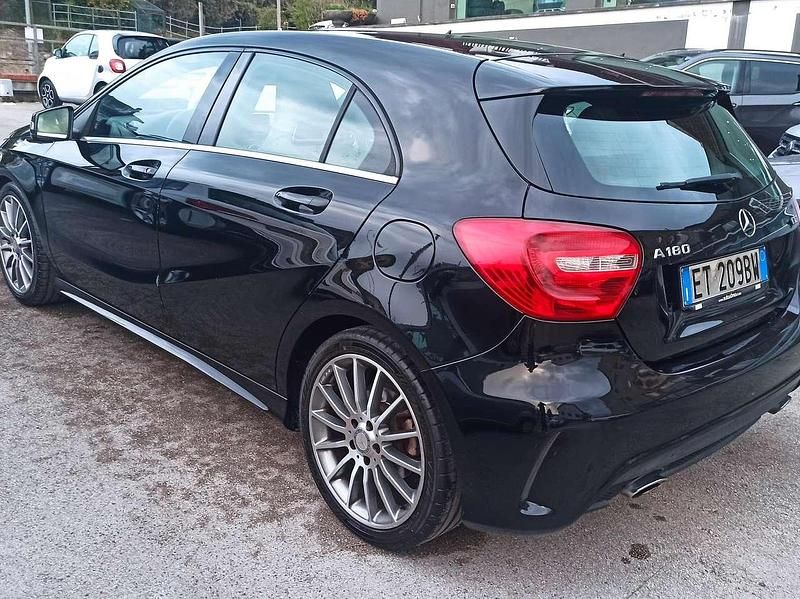 Usata Mercedes A180 Premium 109 CV (80 kW) 2014 Nero Berlina
