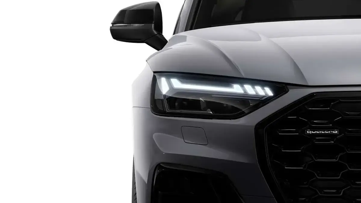Usata Audi Q5 Sportback S-Line 204 CV (150 kW) 2023 Argento SUV