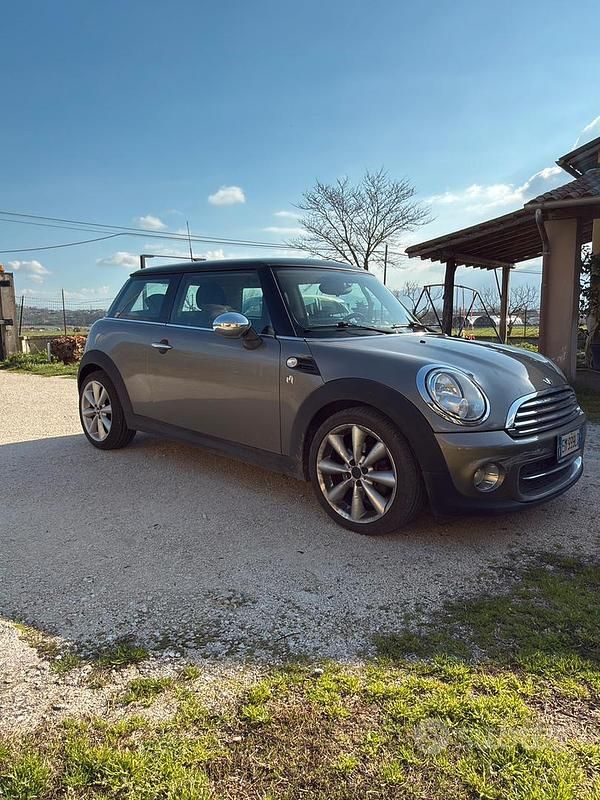 Usata Mini Cooper D 122 CV (89 kW) 2013 Utilitaria
