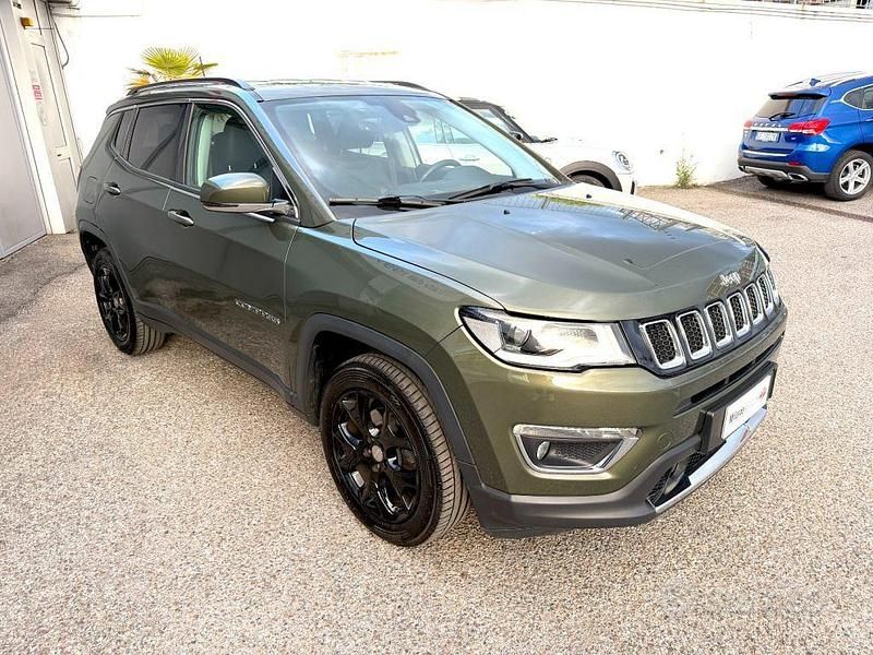 Usata Jeep Compass Limited 140 CV (102 kW) 2018 Verde SUV