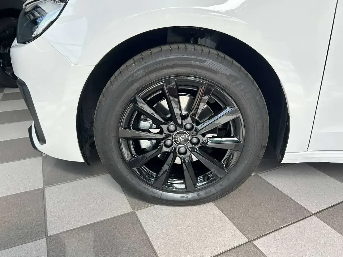Nuova Audi A1 Sportback Admired 110 CV (80 kW) 2025 Bianco Utilitaria