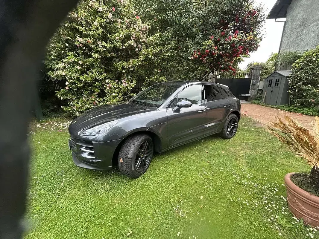 Usata Porsche Macan 245 CV (180 kW) 2021 Bronzo SUV