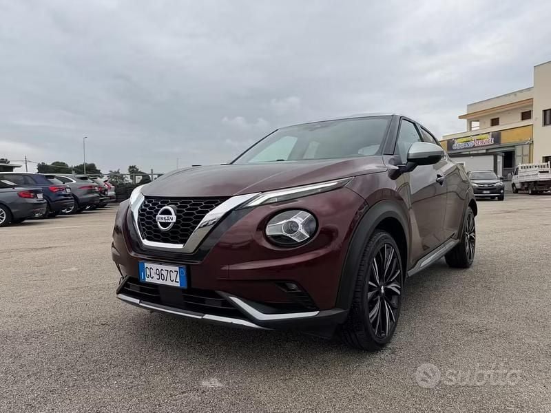 Usata Nissan Juke 117 CV (86 kW) 2020 Perlato bicolor SUV