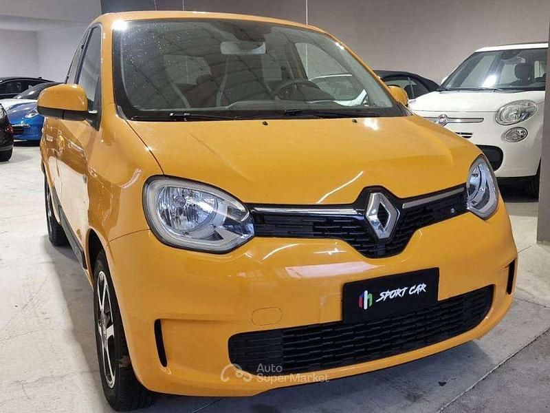 Usata Renault Twingo SE 69 CV (50 kW) 2019 Arancione Utilitaria