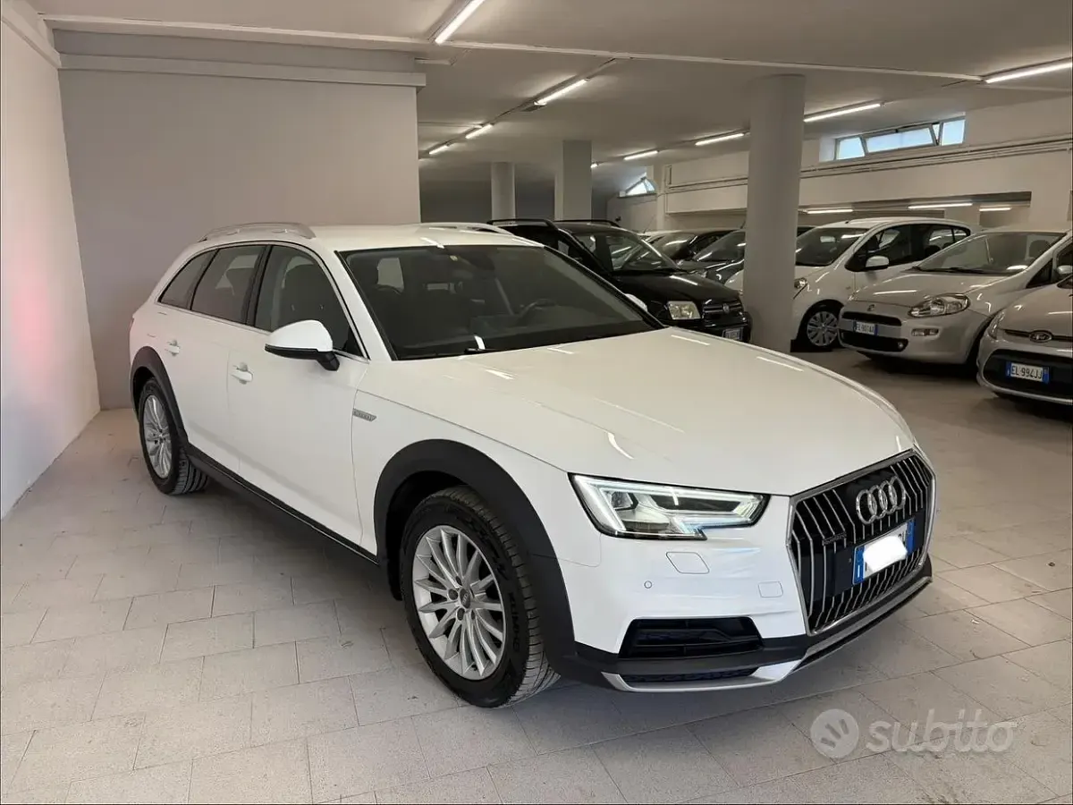 Usata Audi A4 Allroad Business 163 CV (119 kW) 2017 Bianco Station wagon