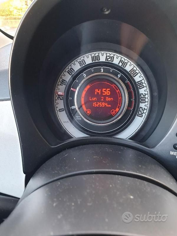 Usata Fiat 500 75 CV (55 kW) 2008 Bianco Utilitaria