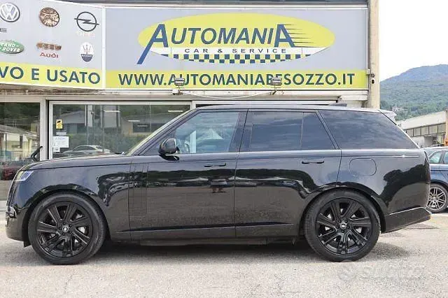 Usata Land Rover Range Rover HSE 400 CV (294 kW) 2024 Nero SUV